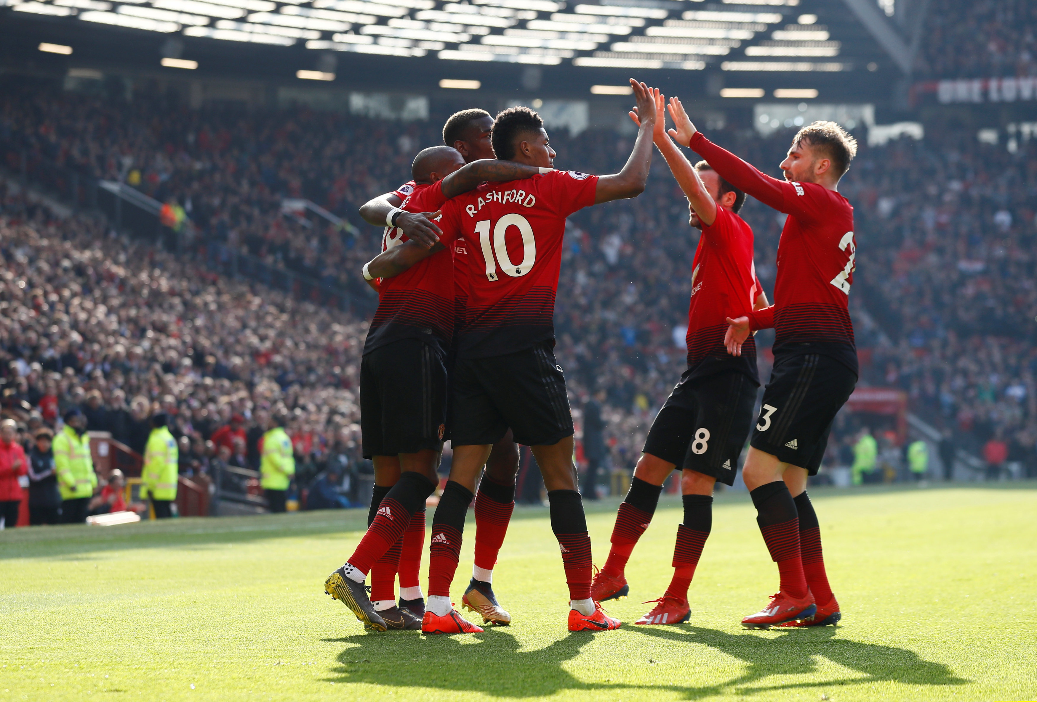 他不仅贡献 他不仅贡献