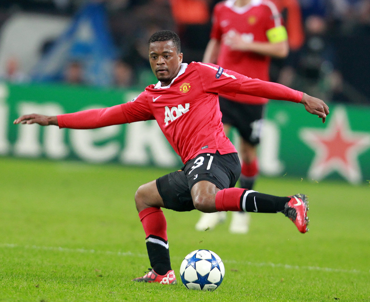 选手们通过 选手们通过